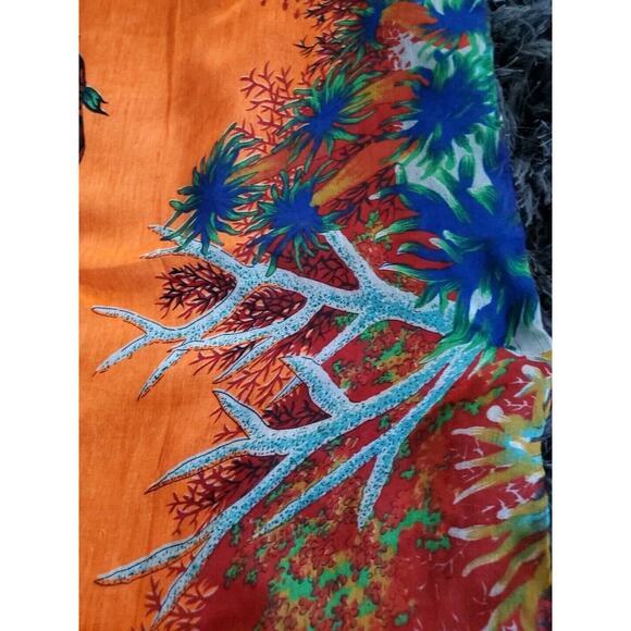 Tropical Beachy Colorful Fish Sarong Wrap Soft Vacation Cruise Scarf 42" X 68" - Picture 5 of 8